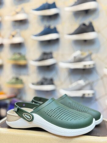 Comfortable & Lightweight Crocs for Everyday Use