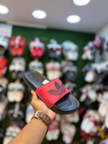 New Model Flip Flops for Trendy Comfort